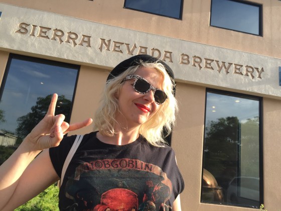 craft beer pinup, sierra nevada, brewery tour, review