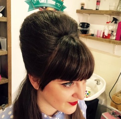 chez titine vintage hair beehive 